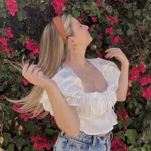 Puff Sleeve Crop Top with Buttons, Size M